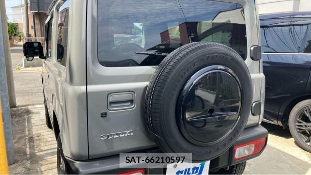 Suzuki JIMNY 2023-10 8282324-13