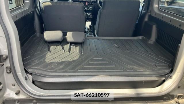 Suzuki JIMNY 2023-10 8282324-17