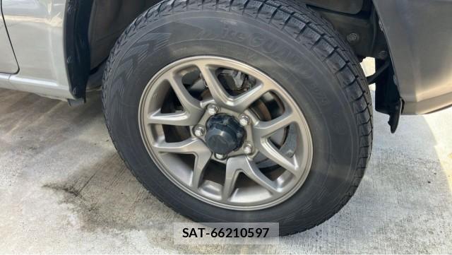 Suzuki JIMNY 2023-10 8282324-8