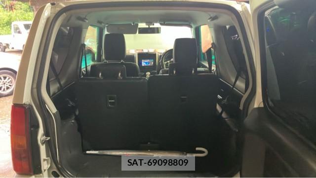 Suzuki JIMNY 2018-02 8282426-17