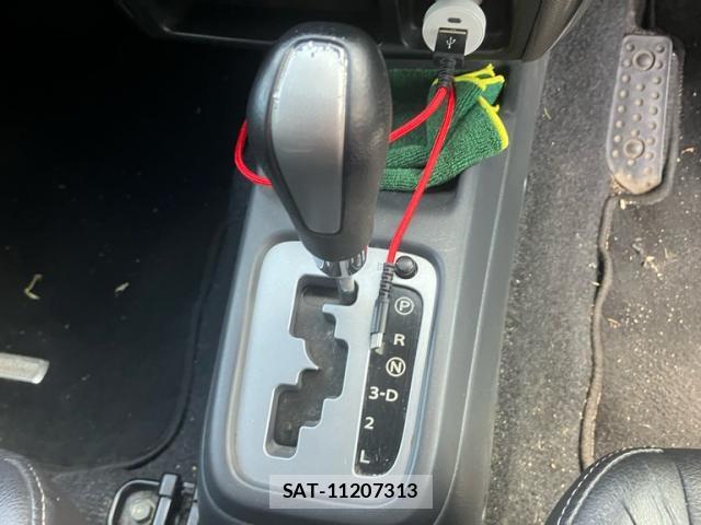 Suzuki JIMNY 2011-10 8282593-15