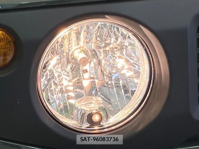Suzuki JIMNY 2023-10 8282627-11