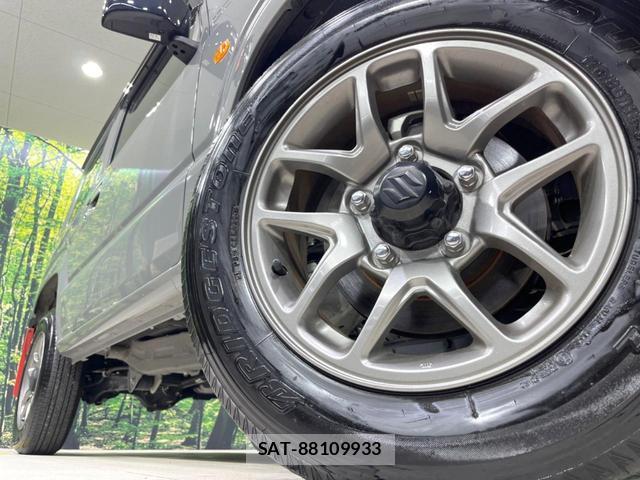 Suzuki JIMNY 2023-12 8282667-12