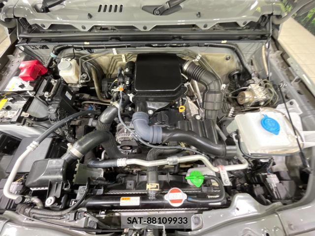 Suzuki JIMNY 2023-12 8282667-17
