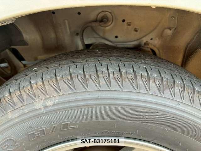 Suzuki JIMNY 2010-10 8283355-12