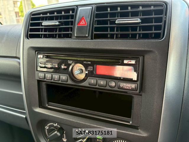 Suzuki JIMNY 2010-10 8283355-15
