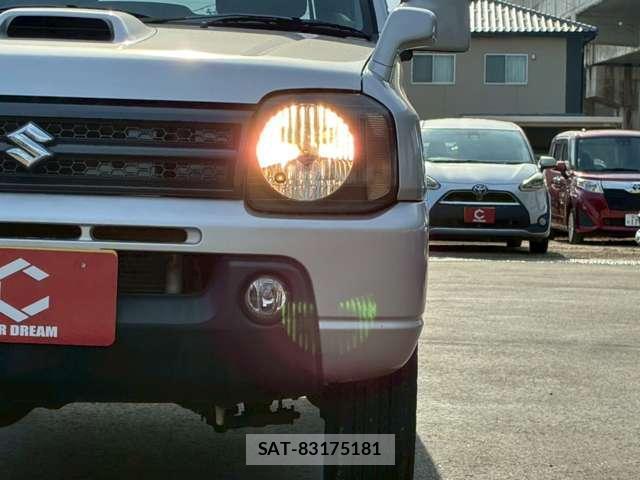 Suzuki JIMNY 2010-10 8283355-9