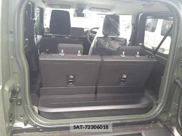 Suzuki JIMNY 2025-07 8284214-4