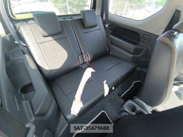 Suzuki JIMNY 2017-09 8284218-5