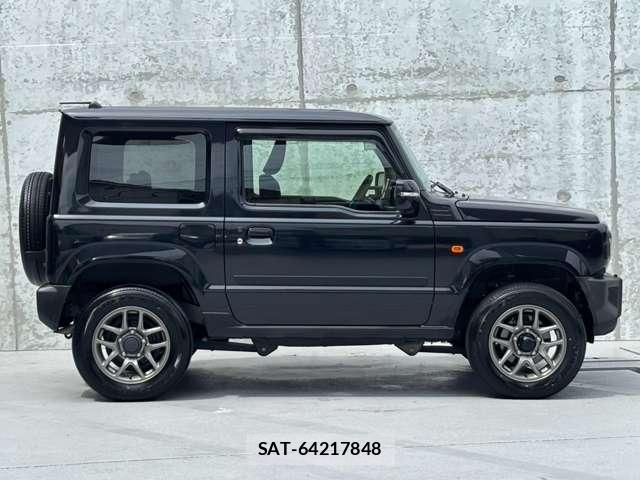 Suzuki JIMNY 2023-09 8284463-1
