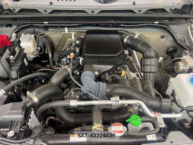Suzuki JIMNY 2025-01 8284575-17