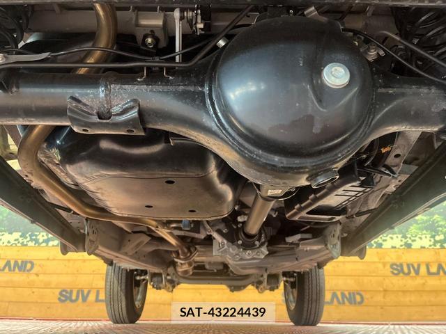 Suzuki JIMNY 2025-01 8284575-18