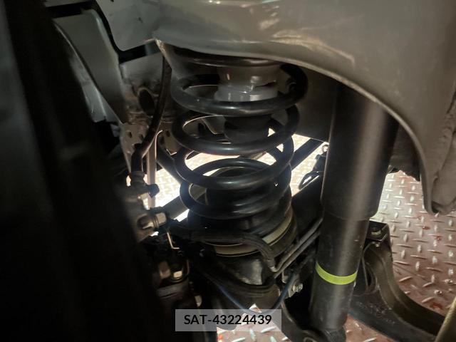 Suzuki JIMNY 2025-01 8284575-19