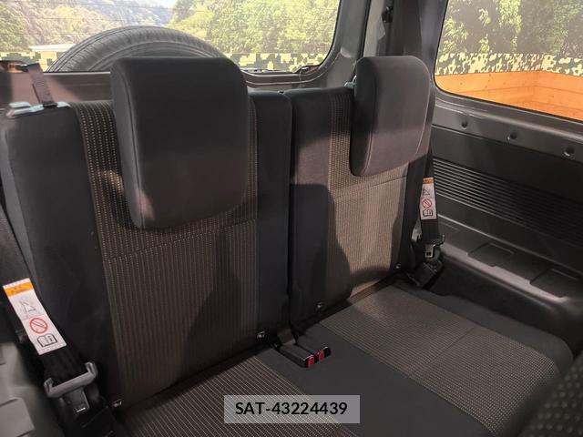 Suzuki JIMNY 2025-01 8284575-8