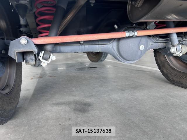 Suzuki JIMNY 2017-11 8284767-11