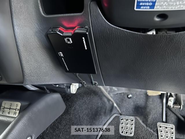 Suzuki JIMNY 2017-11 8284767-16