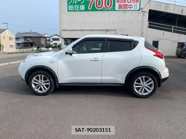 Nissan JUKE 2014-02 8280169-11