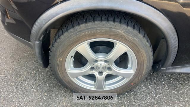 Nissan JUKE 2012-02 8280744-8