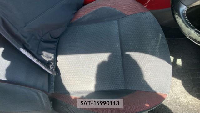 Nissan JUKE 2013-10 8280856-5