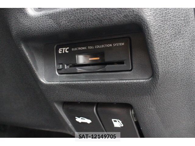 Nissan JUKE 2013-02 8284794-18