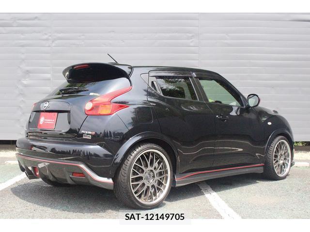 Nissan JUKE 2013-02 8284794-2