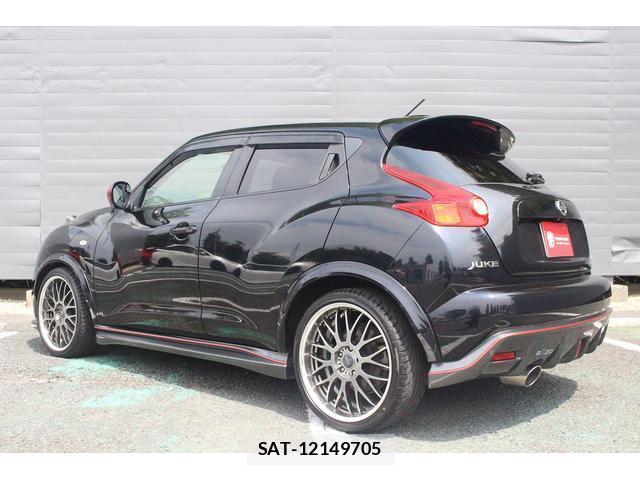 Nissan JUKE 2013-02 8284794-3