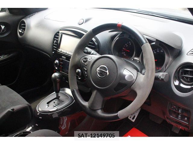 Nissan JUKE 2013-02 8284794-5