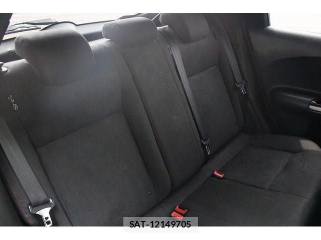 Nissan JUKE 2013-02 8284794-8