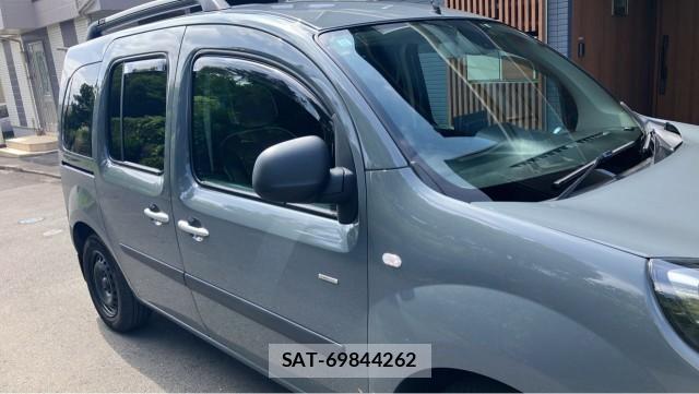 Renault KANGOO 2021-12 8282106-3