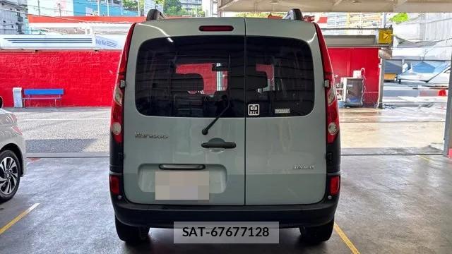 Renault KANGOO 2010-04 8282374-1