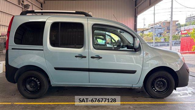 Renault KANGOO 2010-04 8282374-2