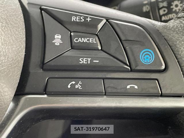 Nissan KICKS 2020-10 8278053-4