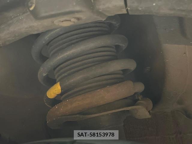 Nissan KICKS 2021-05 8280217-19