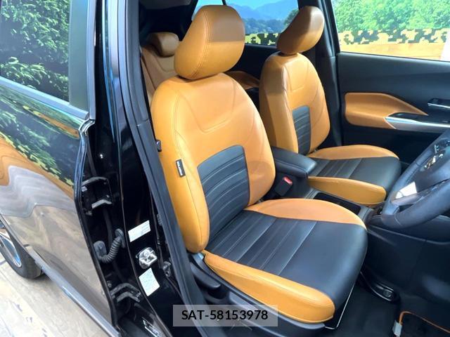 Nissan KICKS 2021-05 8280217-7