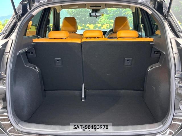 Nissan KICKS 2021-05 8280217-9
