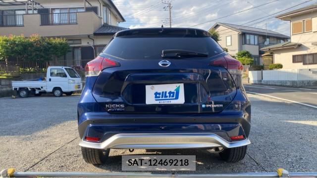 Nissan KICKS 2021-06 8280945-1