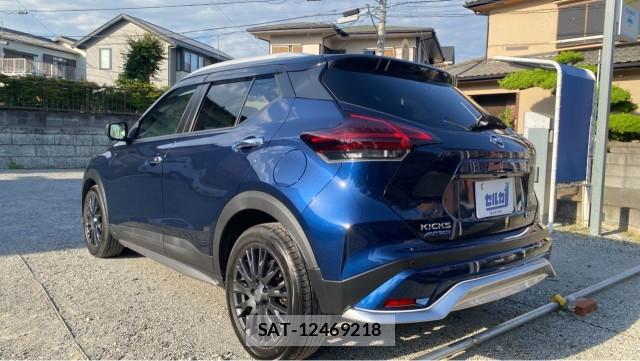Nissan KICKS 2021-06 8280945-13