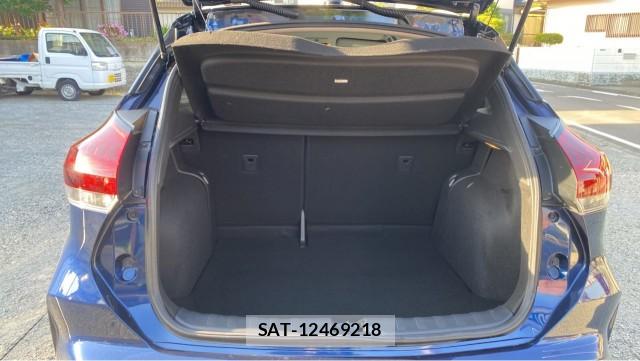Nissan KICKS 2021-06 8280945-17