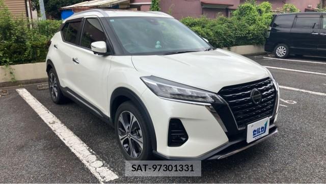 Nissan KICKS 2022-02 8281645-11