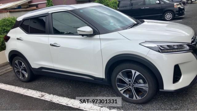 Nissan KICKS 2022-02 8281645-3