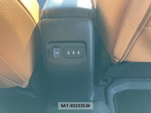 Nissan KICKS 2025-02 8282534-13
