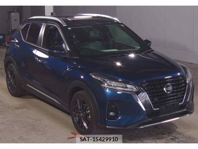 Nissan KICKS 2023-10 8284693-0
