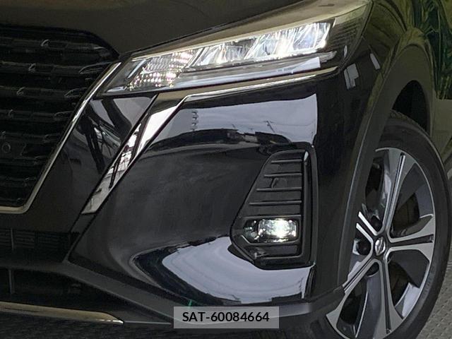 Nissan KICKS 2023-10 8284912-11