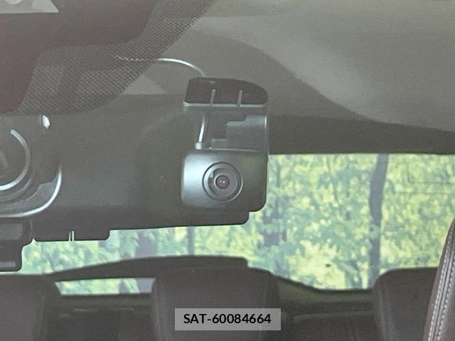 Nissan KICKS 2023-10 8284912-5