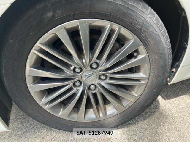 Toyota KLUGER HYBRID 2013-02 8279664-12