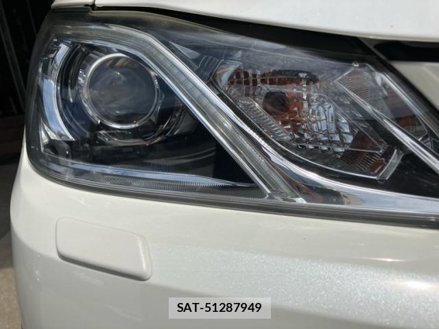 Toyota KLUGER HYBRID 2013-02 8279664-5
