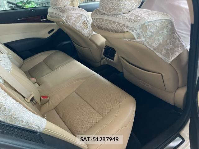 Toyota KLUGER HYBRID 2013-02 8279664-8