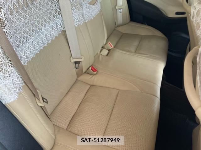 Toyota KLUGER HYBRID 2013-02 8279664-9