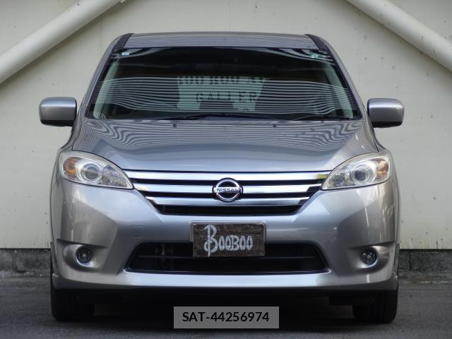 Nissan LAFESTA 2013-07 8282944-10