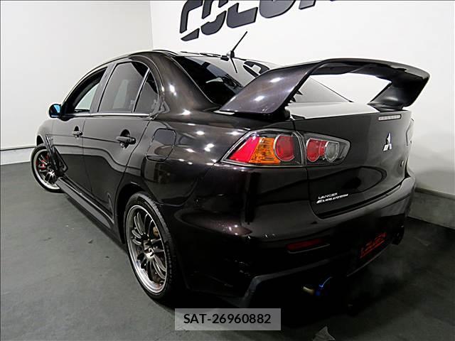 Mitsubishi LANCER EX 2015-03 8281227-3
